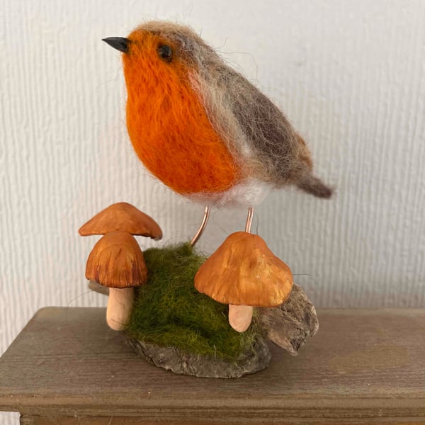 Robin needle felted ornament 