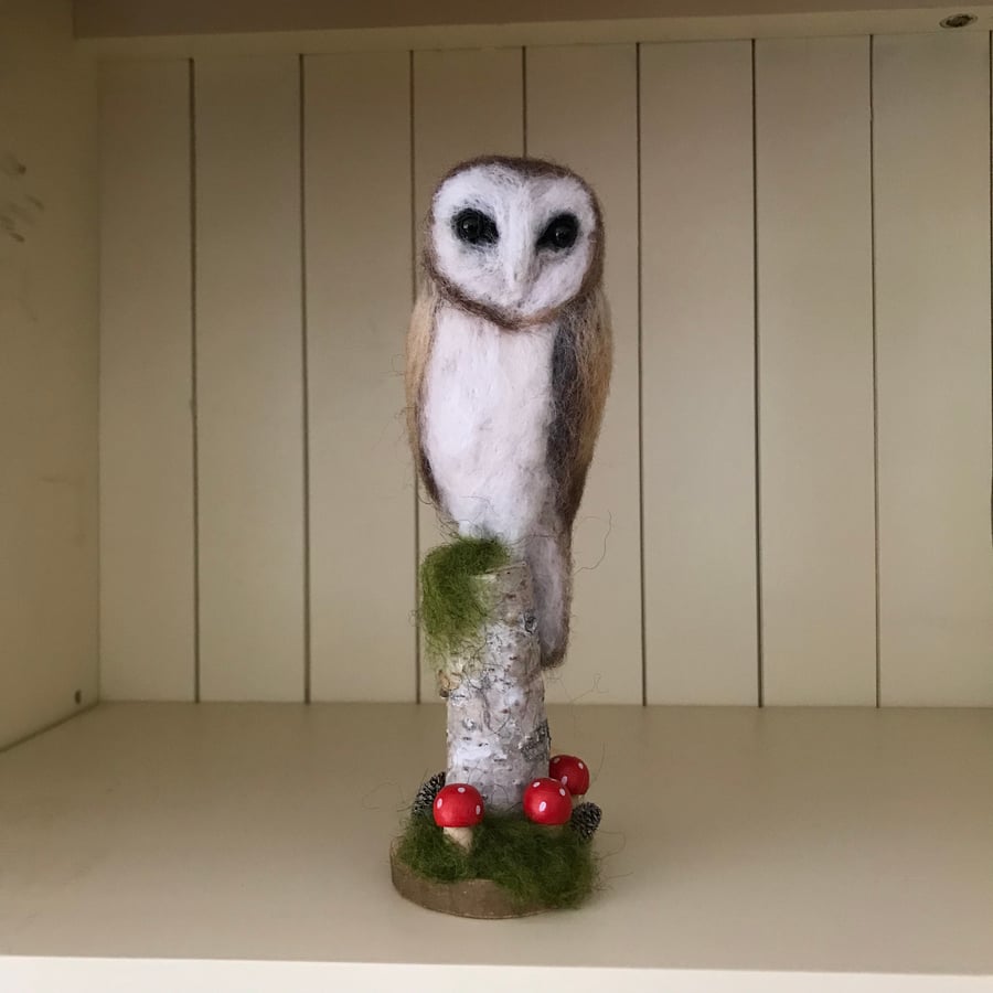 Needle felted owl decoration 