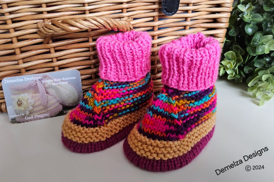 Baby Girl's Hand Knitted Designer Booties - Slippers  6-12  months size 