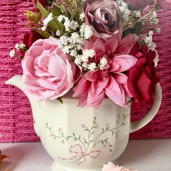 Churchill Mille Fleur Coffee Pot Floral Arrangement – Upcycled Vintage Floral De
