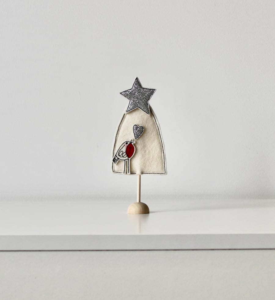 'Christmas Tree with a Silver Glittery Star, Robin and Heart'