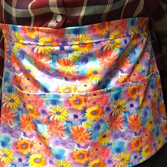 Handmade floral three pocket tie waist apron