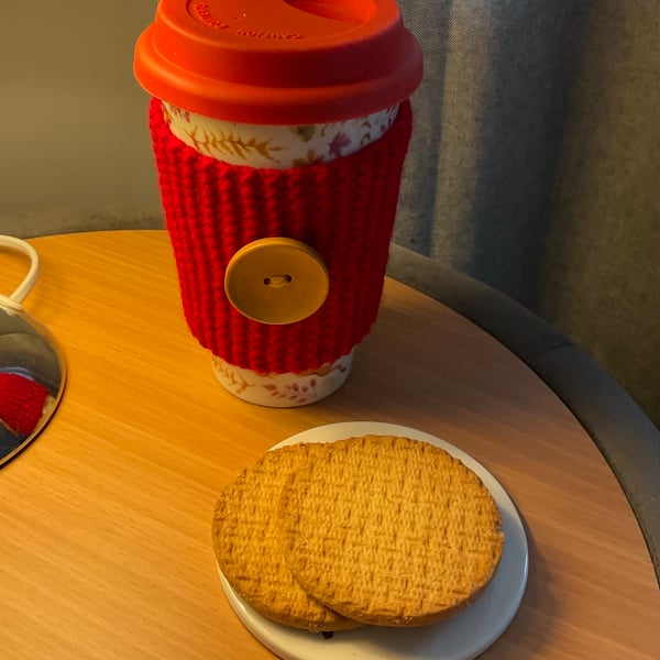 Cup Cosy Sleeve Red Knitted Reusable Coffee Hot chocolate 