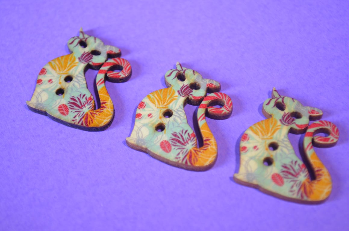 Wooden Cat Buttons Red Aqua Purple Yellow 3pk 30x25mm Kitty Pussy Kitten (CT9)