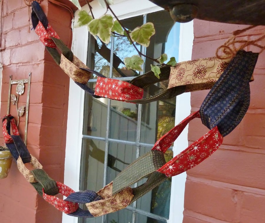 Fabric Paper Chain style Christmas Garland