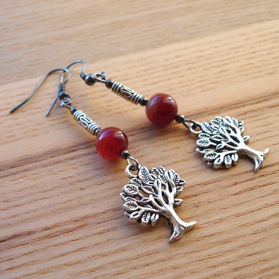 Agate Tree Charm Bead Earrings