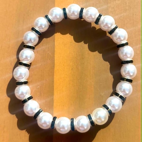 Handmade Pearl-Look Beaded Bracelet with Black and Silver-Tone Accents