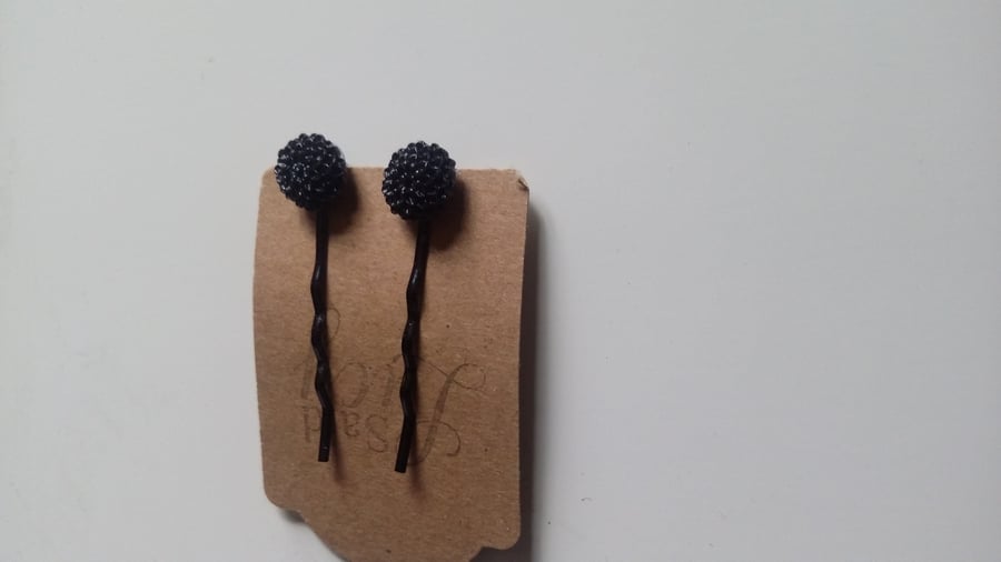 Bobby pins black flowers