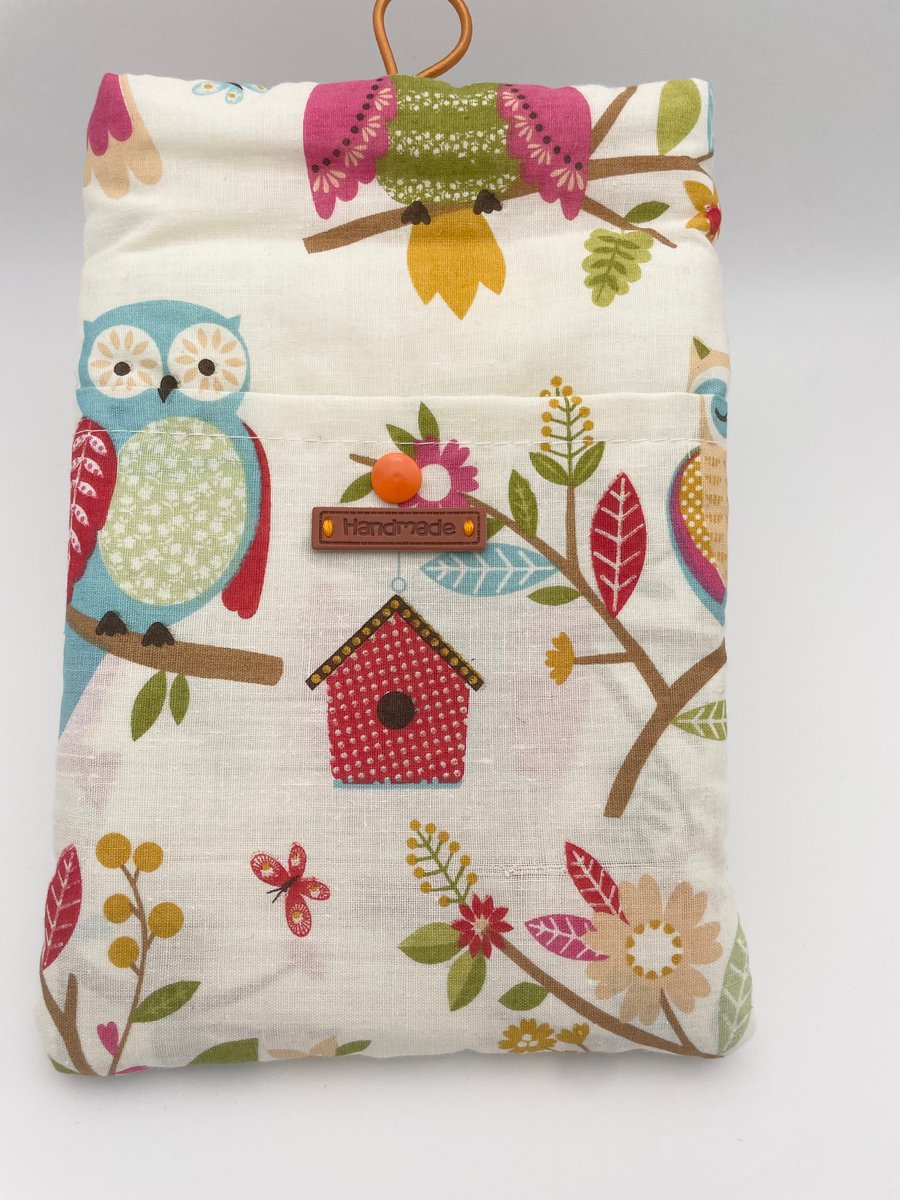 BOOK SLEEVE - MEDIUM 9-9.5 X 6 inches (approx) - Owl Design