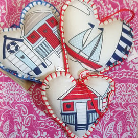 Beach Hut Hanging Heart Trio