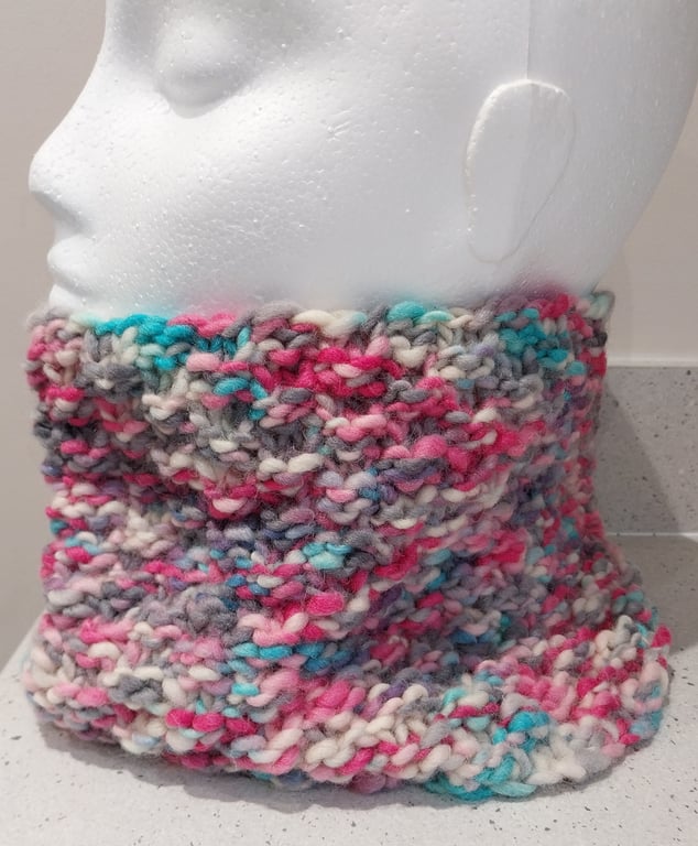 Handknit Hand dyed Chunky Wool Circular Neckwarmer