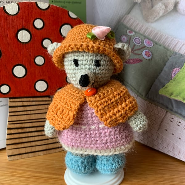 Hand Crochet - Dressed Bear - Prue