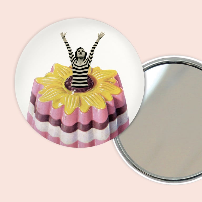 Retro Pocket Mirror - Blancmange Surprise