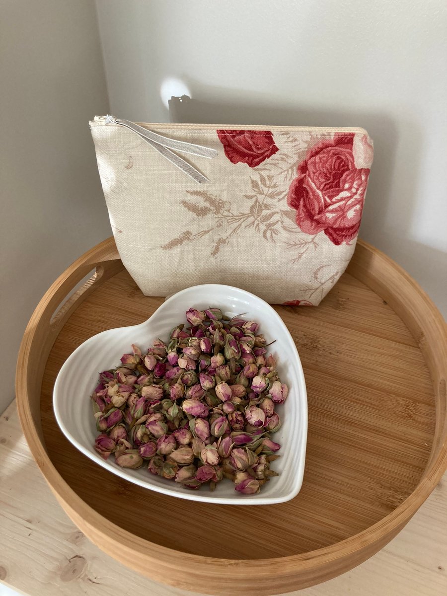 Kate Forman Roses Red Makeup Bag