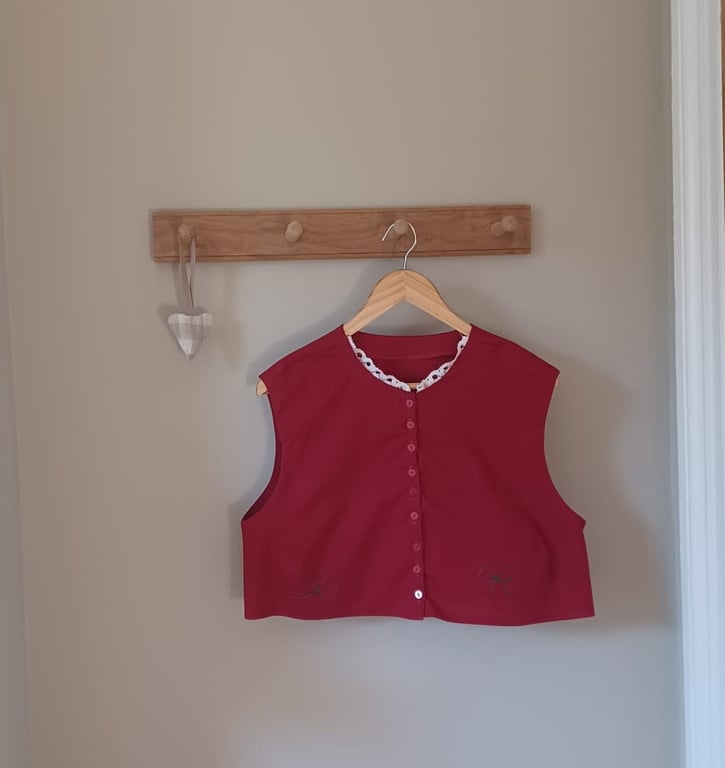Embroidered, lace trim top