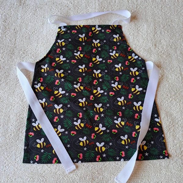 Bee, Apron, age 2-6 years, hand made
