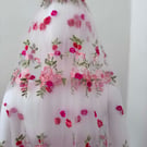 Mini Rose - Floral Embroidered Wedding Veil, 