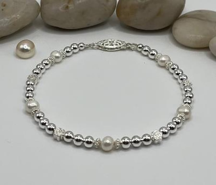 Sterling Silver Freshwater Pearl Bracelet