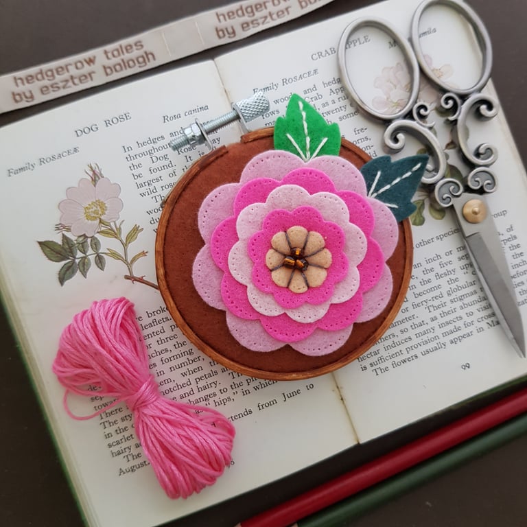 Rose - small wall decoration 