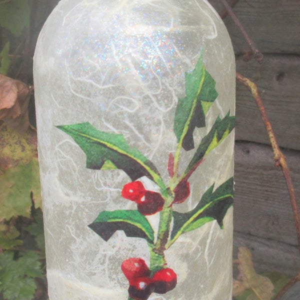 Bottle with Emma Bridgewater Holly - available with lights