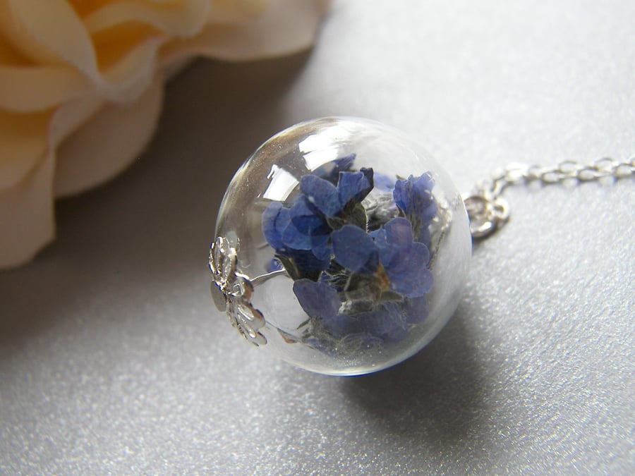 Forget me Not Necklace