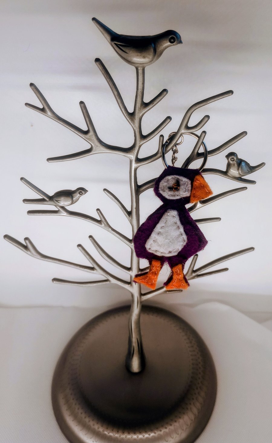 Felt puffin keyring