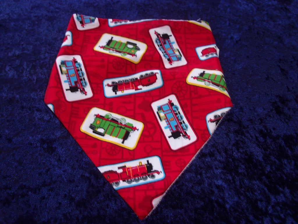 Dribble Bib with Thomas the Tank Engine and Friends