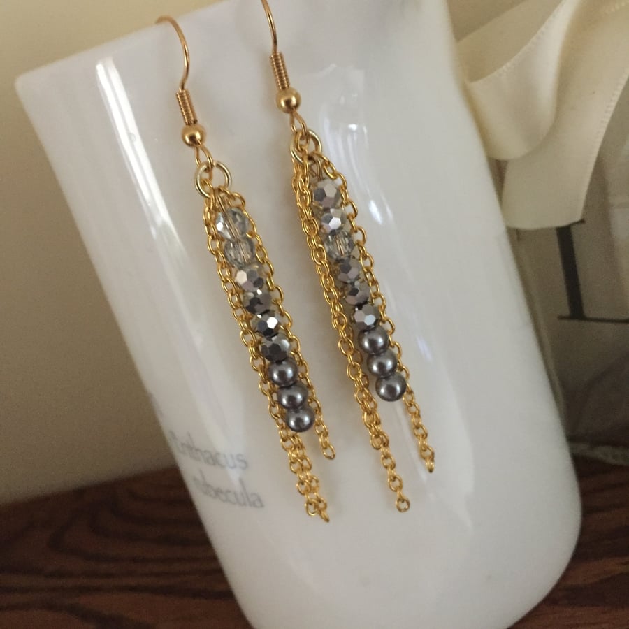 Gold crystal and Pearl earrings - Greys