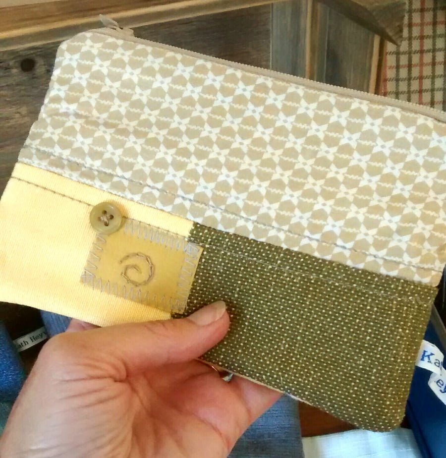 Make up Bag, Zipped Pouch, Handmade Patchwork Fabric Pouch