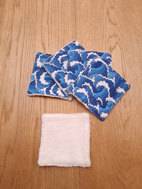 Waves reusable bamboo face wipes - set of five