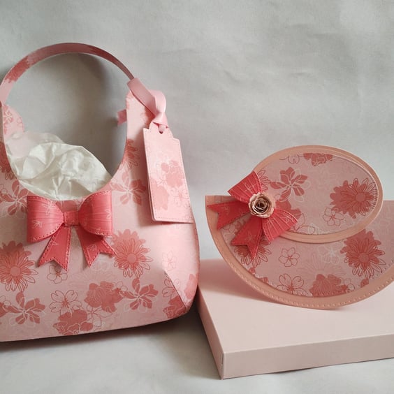 Bows, Bonnet & Bag - Pink Floral Gift Bag with Hat Rocket Card 