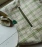 Crossbody pyramid shoulder bag in green and mauve checks - Image 3