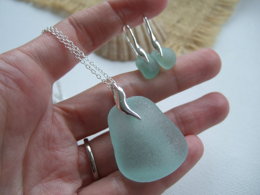 Sea glass jewellery set, necklace and earrings set beach glass, sea foam beach