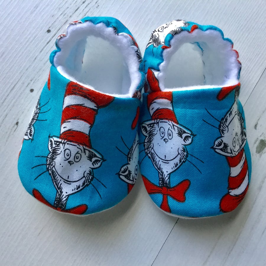 BELLAOSKI Handmade Blue CAT IN THE HAT Slippers Pram Shoes Baby GIFT Size 3-6m