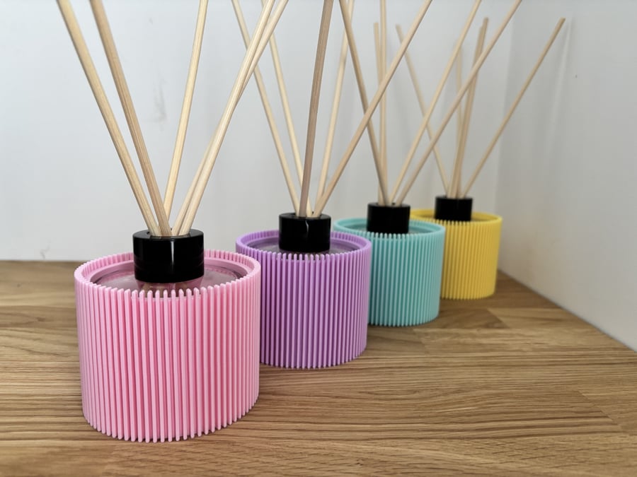 Refillable Reed Diffuser Bottle with Decorative Colored Sleeve