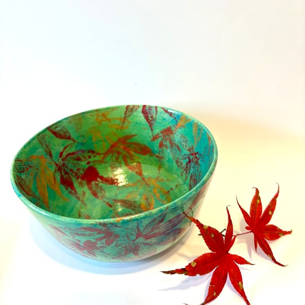 ACER MAPLE LEAF VIBRANT CERAMIC STONEWARE POTTERY BOWL