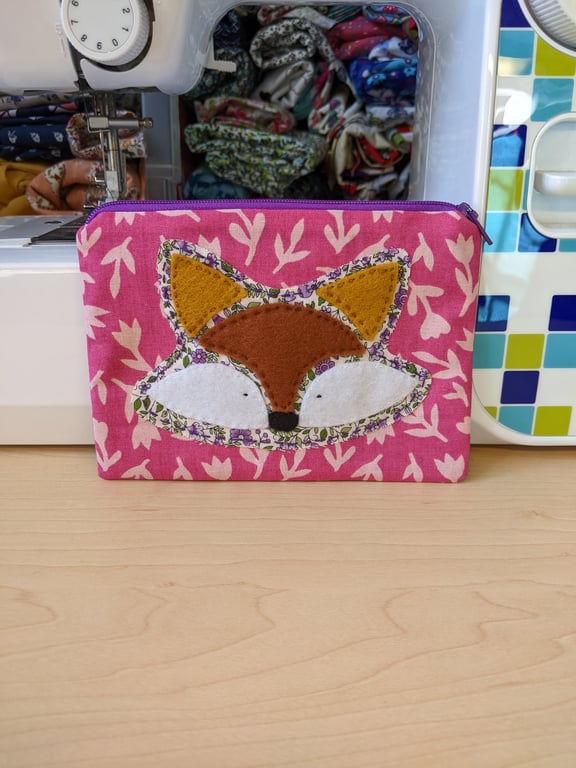 Appliqué Fox Purse - Pink Leaves 