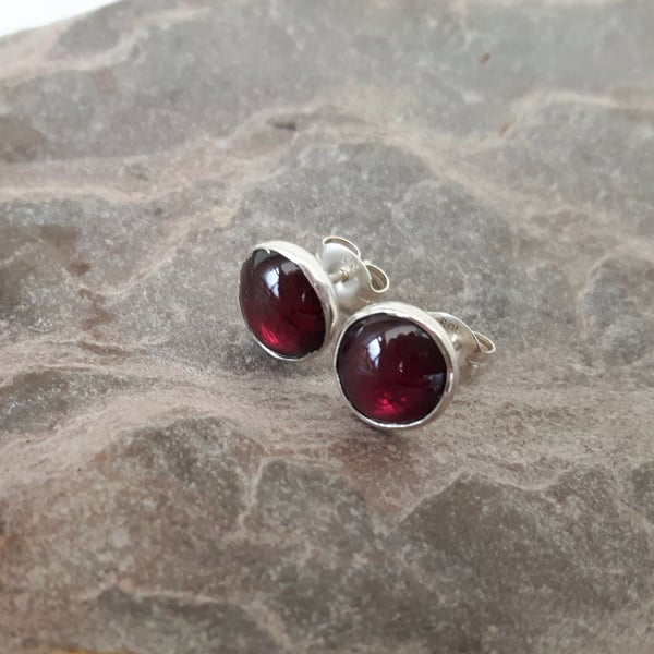 Sterling Silver Stud Earrings with Garnet Gemstones. January birthstone.