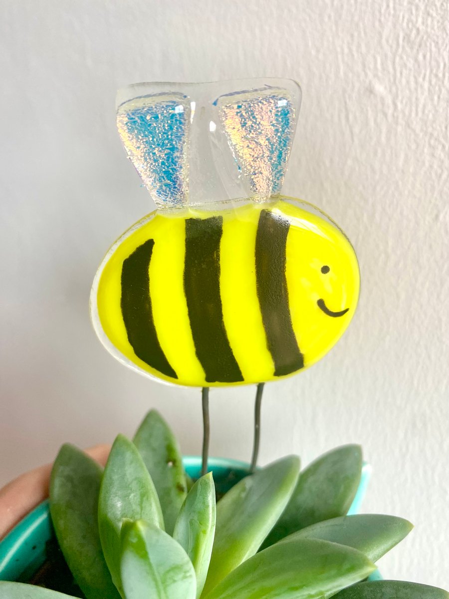 Fused Glass bee garden stake with glittery wings  plant pot decoration 