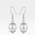 Pearl Drop Earrings 