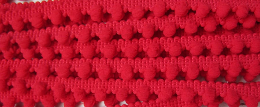 4 Metres Red Bobble Pom Pom Trim