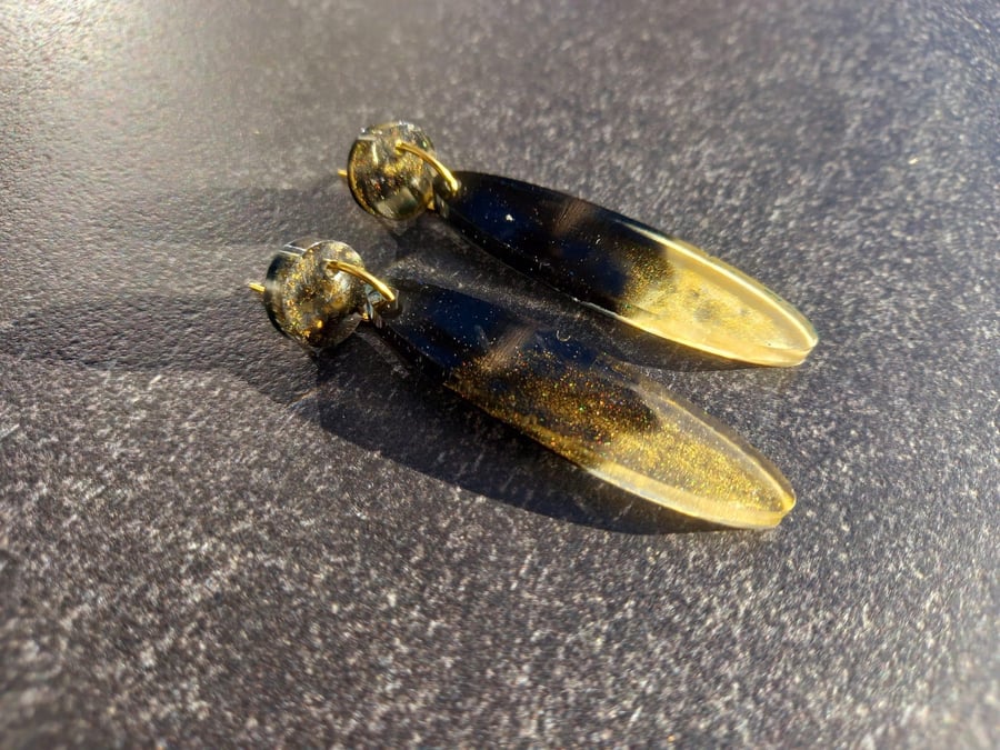 Small Black and Gold Oval Dangle Stud Earrings