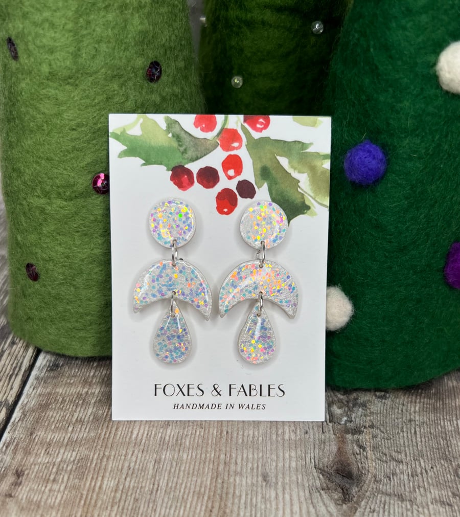 Sparkly iridescent dangle earrings 