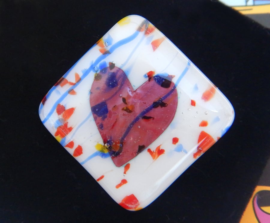 HANDMADE FUSED DICHROIC GLASS 'COPPER HEART' BROOCH.
