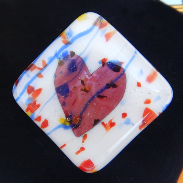 HANDMADE FUSED DICHROIC GLASS 'COPPER HEART' BROOCH.