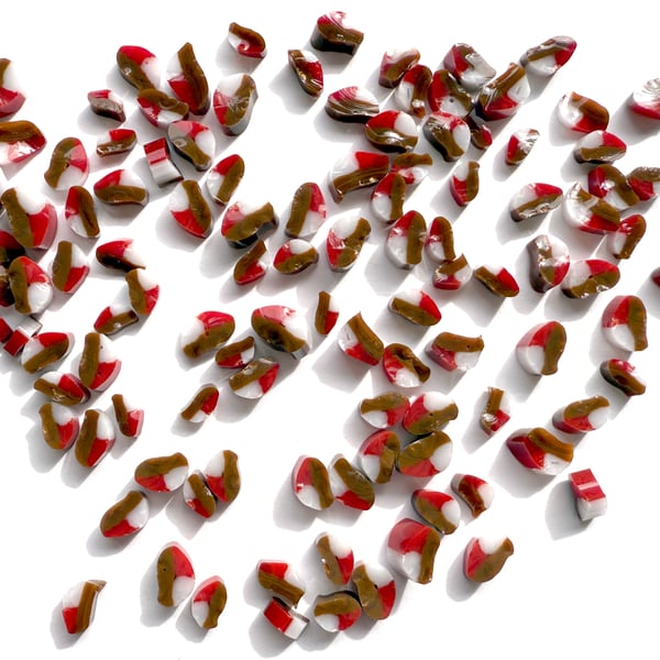 Robin bird murrini made with Bullseye 90coe glass