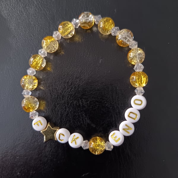 Elasticated endometriosis letter and yellow beaded bracelet