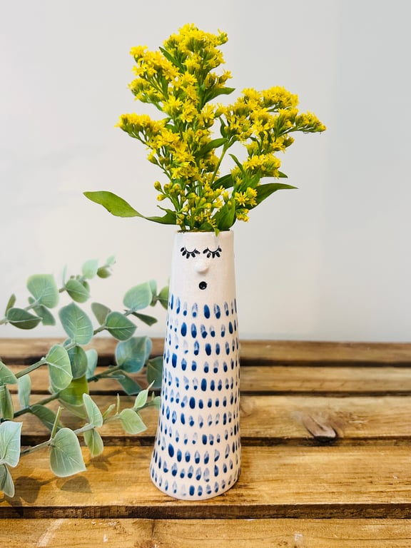 Small People Vase 