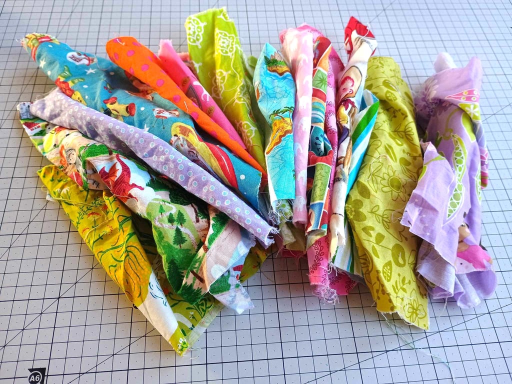 Fabric Scrap Bag - Kids theme Quilting Cotton - Zero Waste