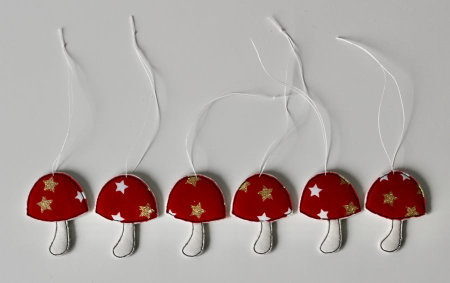 Little Mushrooms 1 - Six Hanging Decorations